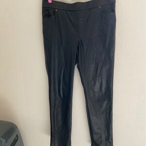 Black Faux Leather Pleather Pull On Pants Size 14 Gloria Vanderbilt